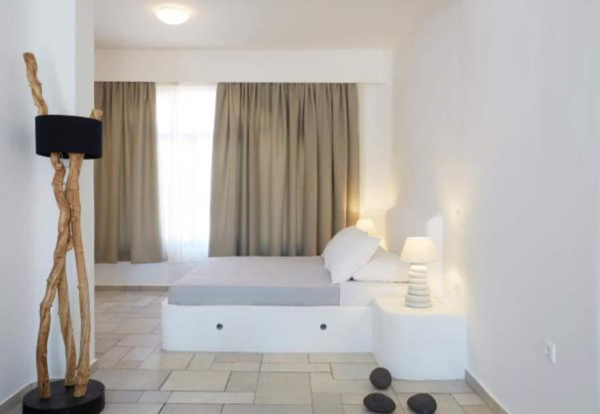 Black Rose Beach Suites 페리사 외부 사진