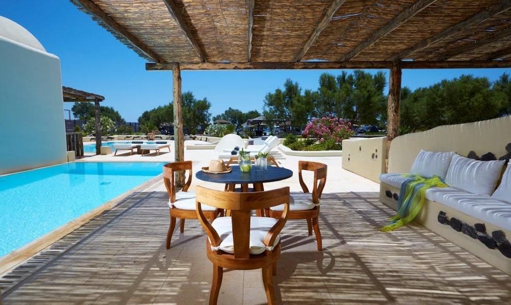Black Rose Beach Suites 페리사 외부 사진